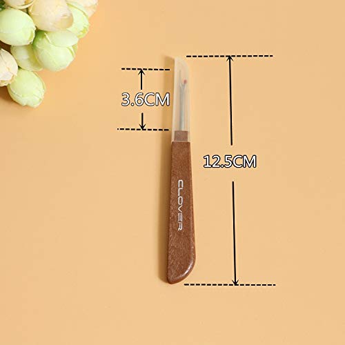 ShineBear 2018 New Clover 2Pcs lot Steel Wood Handle Craft Thread Cutter Seam Ripper Stitch Unpicker Needle Arts Sewing Tools