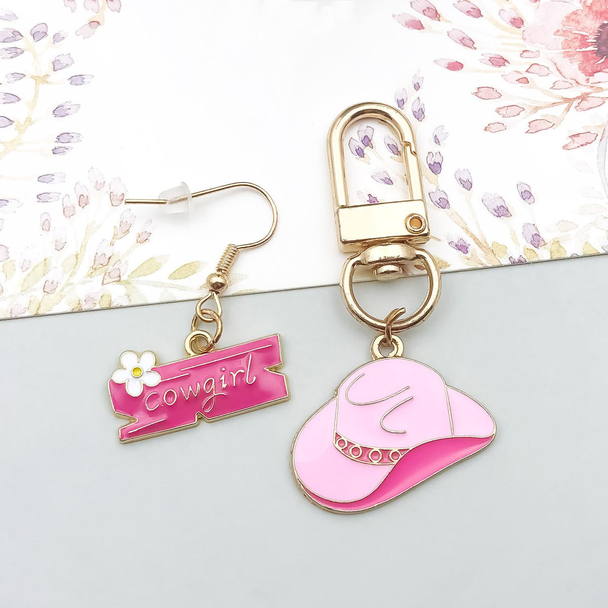 20pcs Pink Brown Western Cowboy Cowgirl Charms for Jewelry Making Alloy Boot Gun Cowboy Boot Hat Horse Cactus Charms Pendants for Necklace Earrings Bracelet Keychain Father's Day Gifts DIY Craft Findings (SN974) - color: Pink Brown Charms