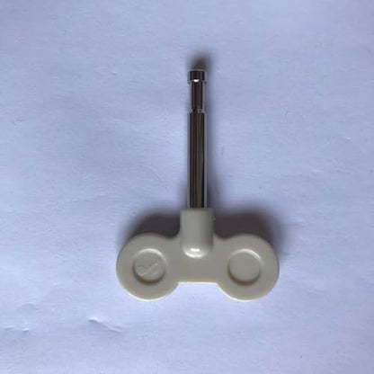 Music Box Spare Part 4.00 cm Butterfly Shape Clockwork Key for Wind up Musical Boxes, Thread is M3.5 - color: (96) 4.00 Cm Butterfly Clockwork Key
