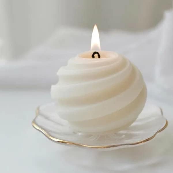 Candle Molds - Silicone Mold for Candles Making, DIY 3D Moulds for Soy Wax, Beeswax, Scented Candle, Valentine's Day Gifts (Planet) - color: Planet