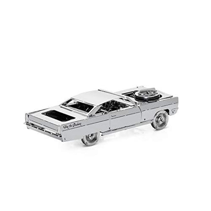 Model Car Kit - 3D Model kit Royal Voyager - Moving Wind-Up Retro Car Model | 3D Puzzle for Adults - Metal DIY Kit | Beautiful Metal Model Car Collectible | DIY Construction Set of a Vintage Car