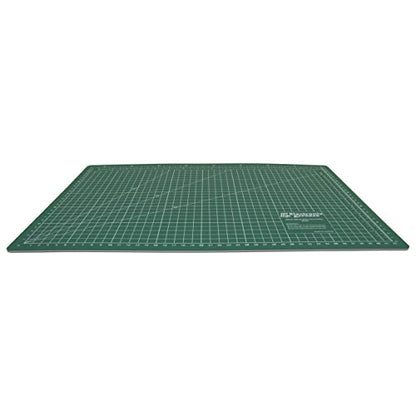 ELECTRONIX EXPRESS Self-Healing Cutting Mat 45cm x 30cm (17.71" x 11.81") with Grid Lines 40cm x 25cm, 3mm Thick, Metric Measurements, Angle Guides, Green - size: 17.7"L x 11.8"W