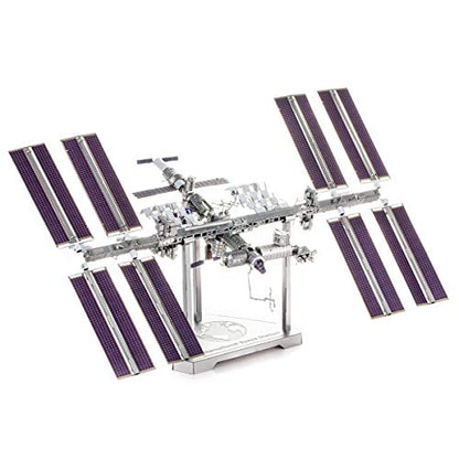 Metal Earth Fascinations Premium Series International Space Station 3D Metal Model Kit - style: International Space Station (ISS)