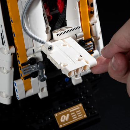 UNCLE BRICK Technical Robotic Hand Building Blocks Kit,Equipped with 4 Motors and Can Be Remotely Controlled,Set for Aged 8-14 and Aldult,Suitable As A Holiday Or Birthday Gift for Children(1622 PCS)
