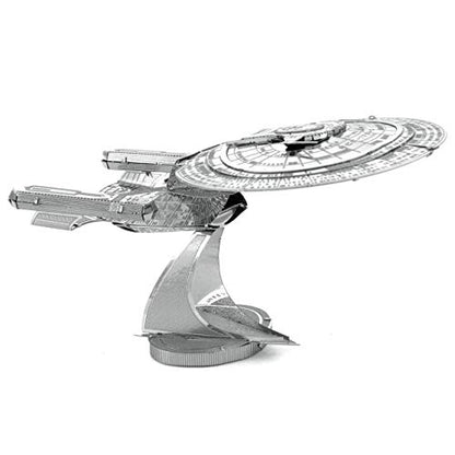 Fascinations Metal Earth Star Trek USS Enterprise NCC-1701D 3D Metal Model Kit