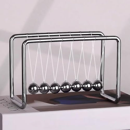 Newtons Cradle Pendulum with 7 Balls, Metal Frame Swing Newton Balance Ball, 30+ Sec Swingtime, Educational Desktop Decoration, Fun Science Physics Desk Ornament, 7.08" x 3.54" x 5.11"