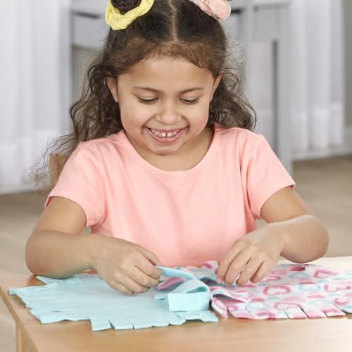 Melissa & Doug Fleece Quilt No-Sew Craft Kit, Multi