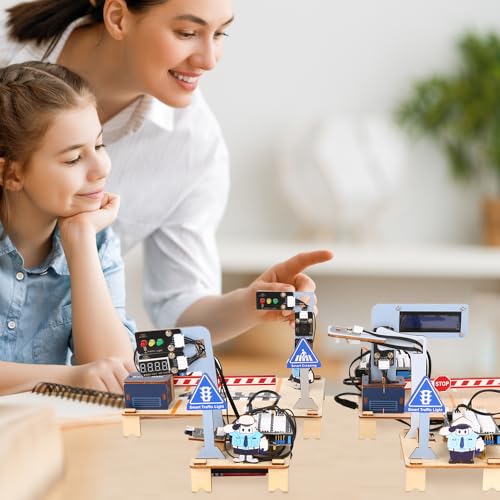 4-in-1 ESP32 STEM Smart Traffic Kit Compatible with Arduino, STEM Robotics Science Kit, Engineering Project STEA Activity Gift Suitable for School Education Kit, Family Education for Kids 12+ - color: 4-in-1 Esp32 Stem Smart Traffic Kit
