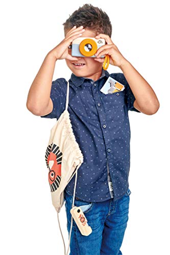 Tender Leaf Toys - Safari Adventure - 10 Pcs Outdoor Adventure Educational Playset for Kids, Exploration Kit with Drawstring Backpack - Gift Set for Camping, Hiking, and Pretend Play - Age 3+