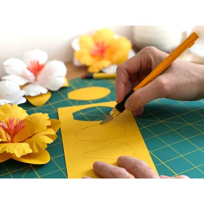 OLFA Graphic Art Knife with Cushion Grip (AK-4) - 4 Blade Style Set