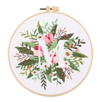 Abillyn Embroidery Starter Kit English Letter M and Flowers Stamped with Printed Pattern Cross Stitch Embroidery Kits (Letter M) - color: Letter M