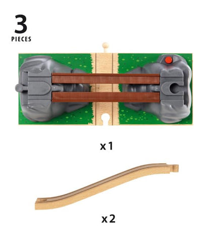 BRIO World Collapsing Bridge for Wooden Train Set - 3-Piece Accessory - FSC-Certified - Compatible with BRIO Railway and Train Track Sets - Encourages Fun Creativity - Kids Ages 3 & Up