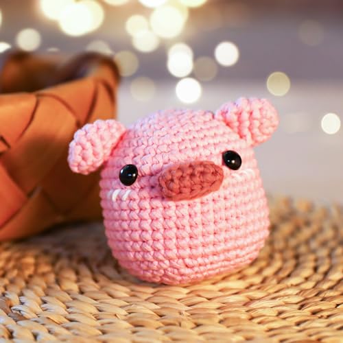 CrochetBox Pig Complete Crochet Kit for Beginners, Easy Craft for Adults - color: Pig
