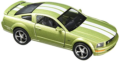 KiNSMART - 2006 Ford Mustang GT 1:38 Scale 5" Die Cast Metal Model Toy Car (Green Race) - color: Green Race