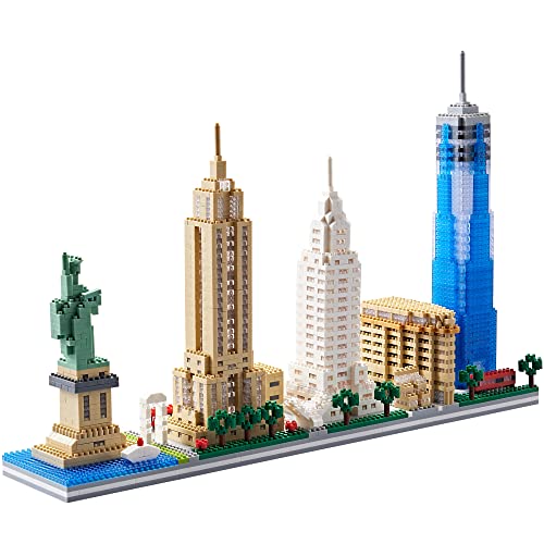 New York Skyline Micro Building Set for Adults, Architecture Model Kit Collectible Display with Statue of Liberty & Empire State Building, Gift for Architecture Lovers and Travel Fans ( 3452PCS )