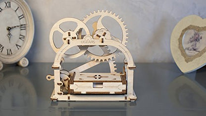 UGEARS 3D Self Propelled Model Mechanical ETUI Box