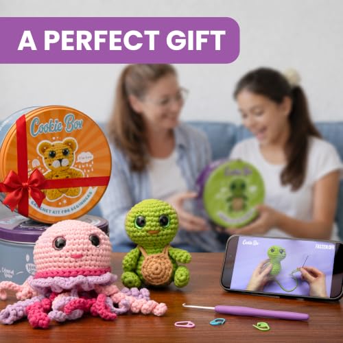 Cookie Box Crochet Kit for Beginners, Turtle Hugo - color: Green