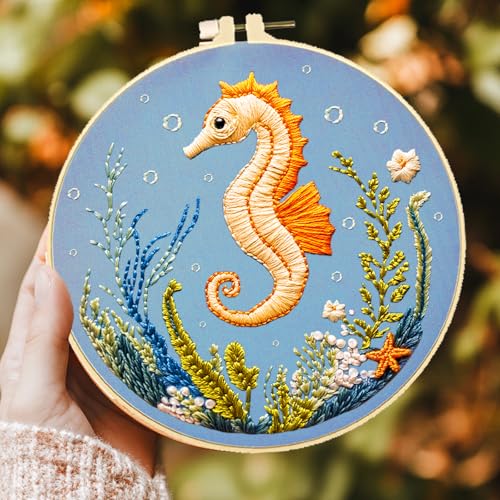 ACRNIGHEET 6PCS Embroidery Kit for Adults Beginners, Sea Animals Embroidery Starter Kit, Stamped Cross Stitch Kits for Crafts Lovers Gift Idea, Include Instructions 6 Stamped Embroidery Cloth 2 Hoop - style: Marine animal patterns -6pcs
