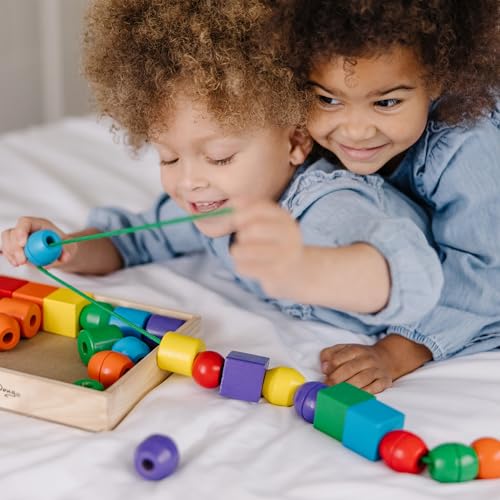 Melissa & Doug Primary Lacing Beads - Educational Toy with 30 Wooden Beads and 2 Laces for Toddlers, Fine Motor Skills Lacing Toys for Toddlers and Kids Ages 3+