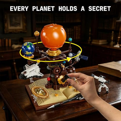 Spinning Solar System Building Block Set 672PCS Planetary Orbit Model