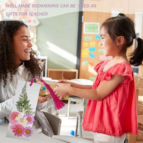 Bakayoyo 451 pcs DIY Dried Pressed Flowers Bookmark Making Kit, DIY Paper Book Mark Bulk Craft Supplies for Book Lovers,Reading Women, Classroom& Ideal Gifts for Teachers Students Friends