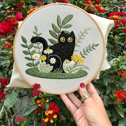 INFUNLY 4 Sets Cat Embroidery kit DIY Embroidery Kit for Beginners Cat Embroidery Set Plant Cats Cross Stitch Kit for Adults with Plastic Embroidery Hoops Threads and Instructions - color: Cat and Plant