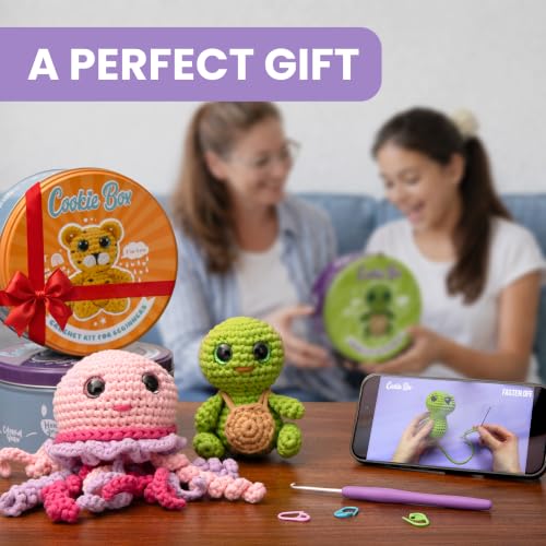 Cookie Box Crochet Kit for Beginners, Jellyfish Jenny - color: Pink and Purple