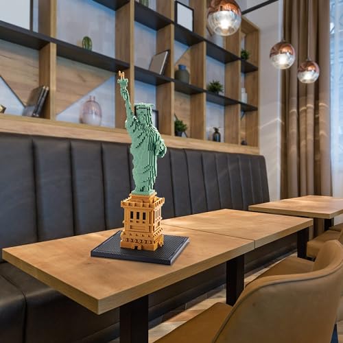 Statue of Liberty Building Block Set for Adults, New York City Architecture