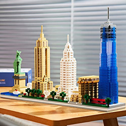 New York Skyline Micro Building Set for Adults, Architecture Model Kit Collectible Display with Statue of Liberty & Empire State Building, Gift for Architecture Lovers and Travel Fans ( 3452PCS )