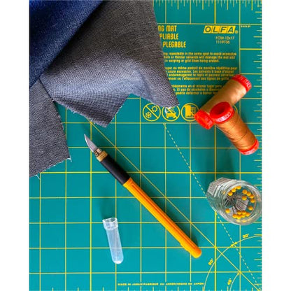 OLFA Graphic Art Knife with Cushion Grip (AK-4) - 4 Blade Style Set