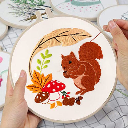 Louise Maelys Autumn Squirrel Embroidery Kit, Animal Craft for Beginners - color: kit-10