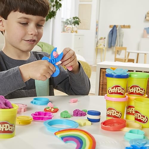Play-Doh Holiday Set of Tools, 43 Accessories & 10 Modeling Compound Colors, Kids Toys, Holiday Arts and Crafts for Kids 3+ (Amazon Exclusive)