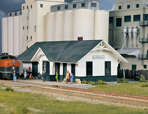 Walthers Cornerstone Clarkesville Depot 933-3240 N Scale Model Railroad - Structure Kit - style: Clarkesville Depot