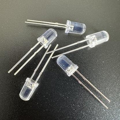 LED Kit 5MM LED Diodes, 1000 Pieces in 5 Colors: White, Red, Yellow, Green, Blue, 2-Pin Circular, Suitable for Christmas Light Replacement and Science Projects - size: 5mm transparent