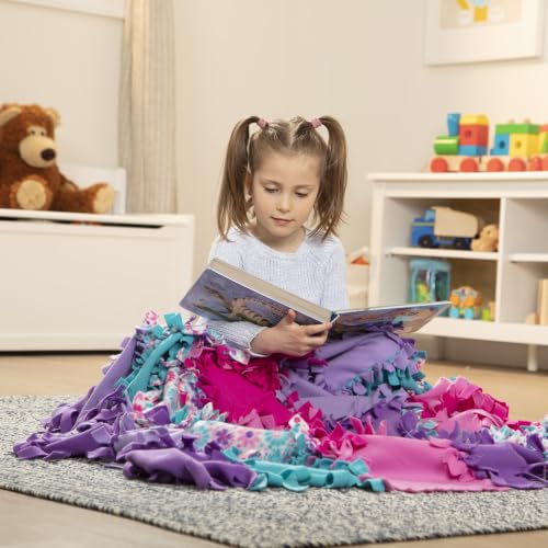 Melissa & Doug Created by Me! Flower Fleece Quilt No-Sew Craft Kit (48 squares, 4 feet x 5 feet)