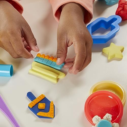 Play-Doh Holiday Set of Tools, 43 Accessories & 10 Modeling Compound Colors, Kids Toys, Holiday Arts and Crafts for Kids 3+ (Amazon Exclusive)