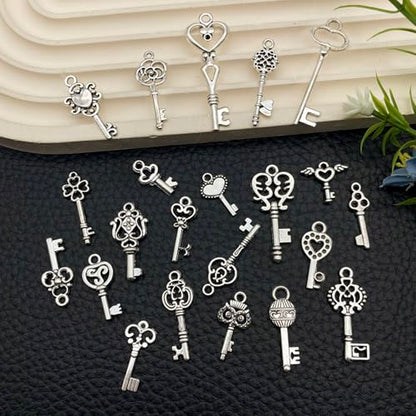WOCRAFT 60pcs Antique Silver Small Key Charms Bracelet Charms for Jewelry Making Sets DIY Necklace Bracelet Keychain Crafting Charms Kit Craft Supplies (SN26) - color: Antique Silver, size: Small Key Charms