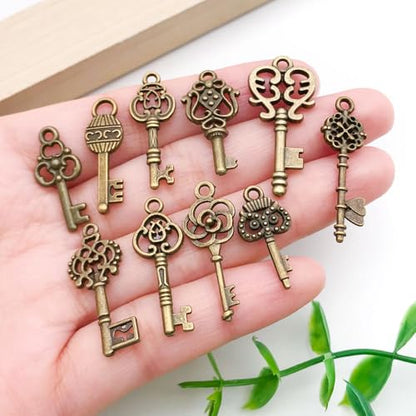 WOCRAFT 60pcs Antique Bronze Small Key Charms Bracelet Charms for Jewelry Making Sets DIY Necklace Bracelet Keychain Crafting Charms Kit Craft Supplies (SN924) - color: Antique Bronze, size: Small Key Charms