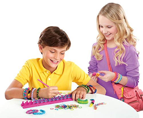 Cra-Z-Art CRA-Z-Loom Ultimate Rubber Band Bracelet Maker Activity Kit for Ages 8 and Up (Packaging May Vary)