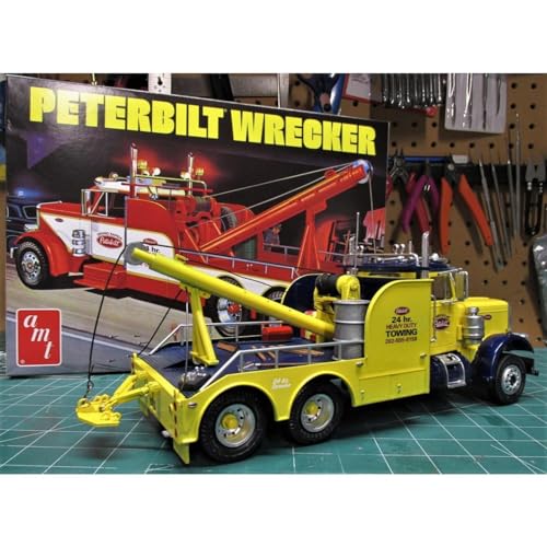 AMT Peterbilt 359 Wrecker Model Kit - 1/25 Scale Buildable Tow Truck for Kids and Adults (AMT1133)