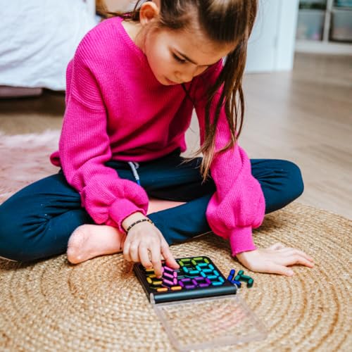SmartGames IQ Digits - Number Math Travel Puzzle Brain Teaser, Ages 7+