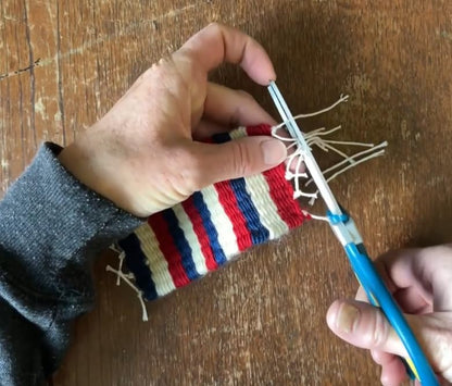 Traditional Craft Kits Weaving Kit for the Beginner